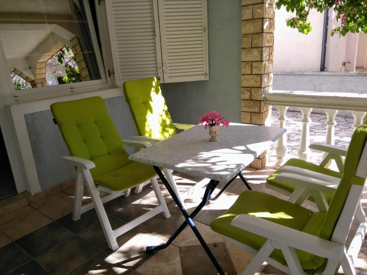 Apartmani Korade Vir Exterior foto