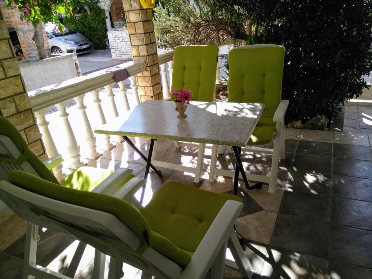 Apartmani Korade Vir Exterior foto