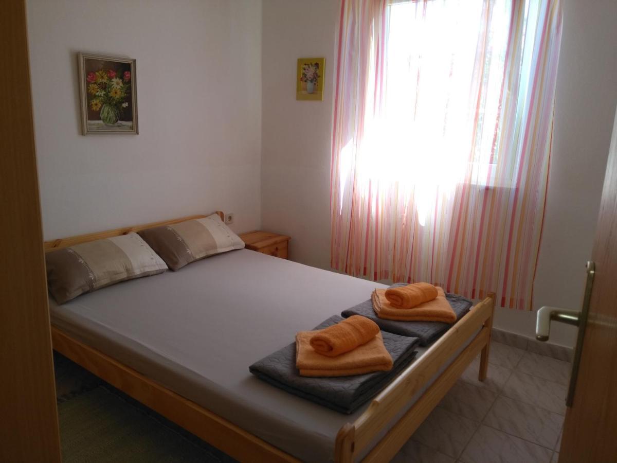 Apartmani Korade Vir Exterior foto