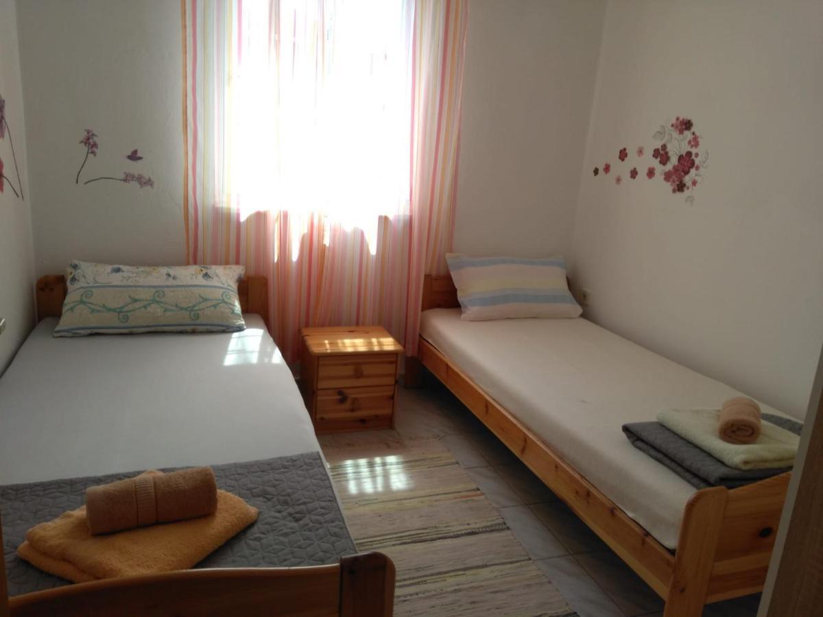 Apartmani Korade Vir Exterior foto